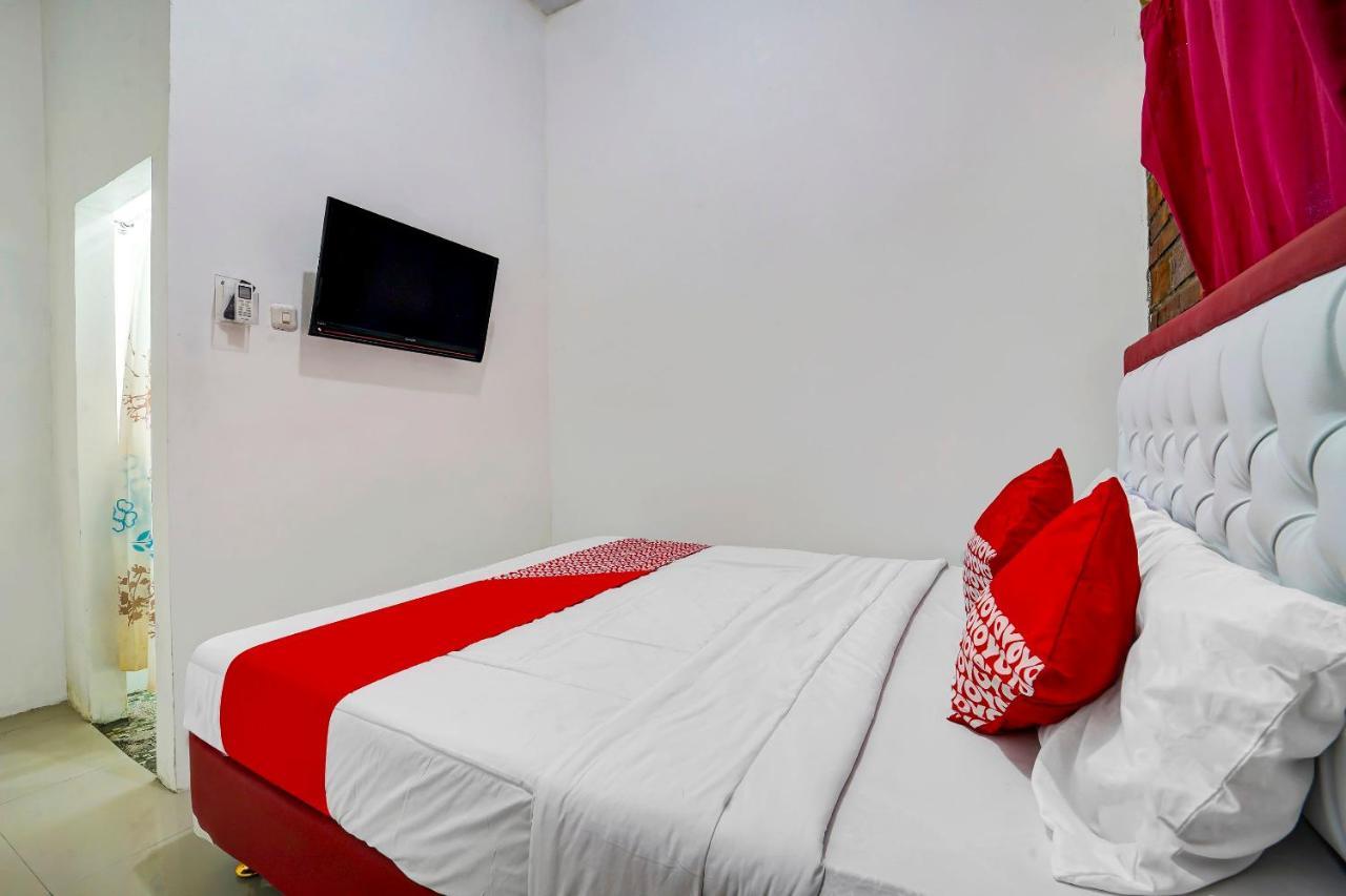 Super Oyo 91173 Guesthouse King Puntodewo Pakualaman Exteriör bild